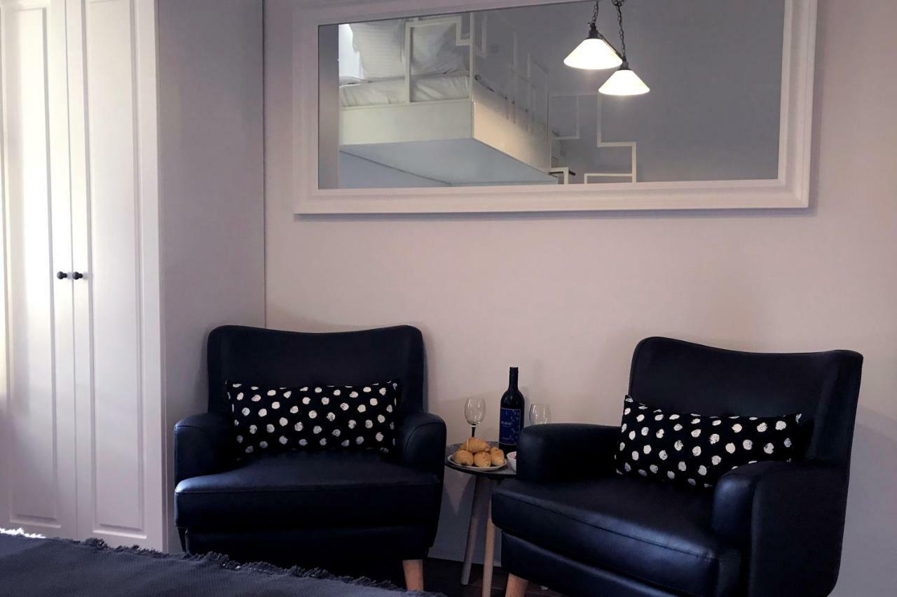 Mely Apartment In The City Center Zagreb Bagian luar foto