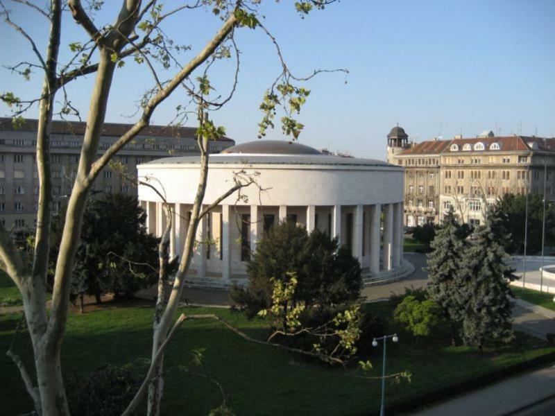Mely Apartment In The City Center Zagreb Bagian luar foto